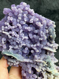 Load image into Gallery viewer, Grape agate specimen